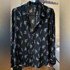 Club Monaco // Helek Silk Blouse // L